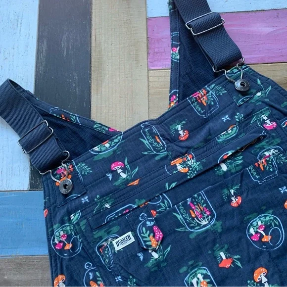NWT Duluth Heirloom Gardening Lined Bib Overalls  Mushroom Terrarium XL x31”L - Picture 3 of 12